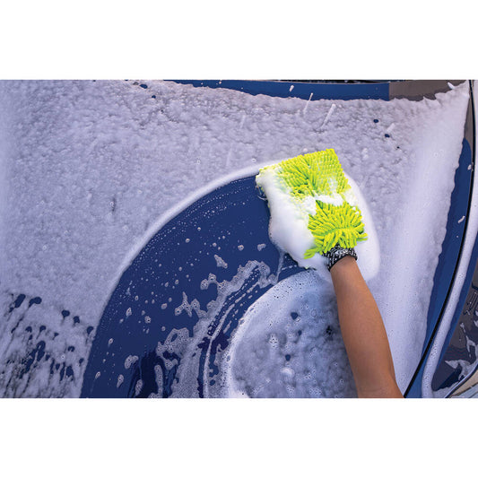 Best wash mitt Ireland 2026. Lambswool vs microfiber, what actually works.
