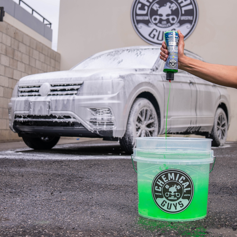 Chemical Guys Heavy Duty Ultra Clear Detailing Bucket 17L (4.5 Gal)