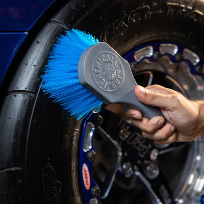 Chemical Guys Signature Series Wheel Cleaner & Big Blue Stiffy Brush Kit