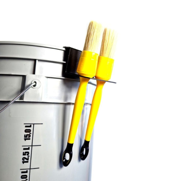 Poka Premium Bucket Mounted Brush Holder  WPW
